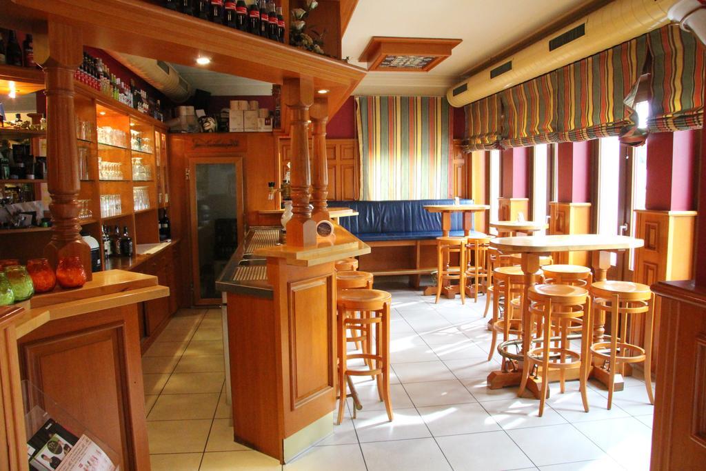 לנגנפלד Hotel Jahnhaus מראה חיצוני תמונה