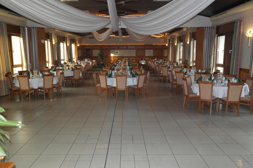 לנגנפלד Hotel Jahnhaus מראה חיצוני תמונה